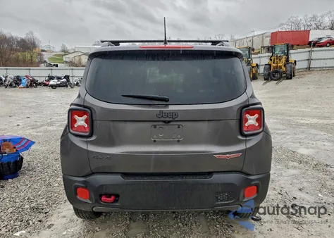 2017 Jeep Renegade Trailhawk из США, поврежденный, VIN ZACCJBCB2HPG63353